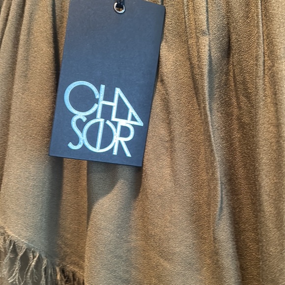 NWT, Chaser, Women’s, Distressed hem ruffle skirt, longer front, shorter back - Picture 4 of 6